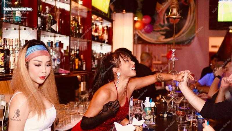File:Kim's Tavern3.jpg