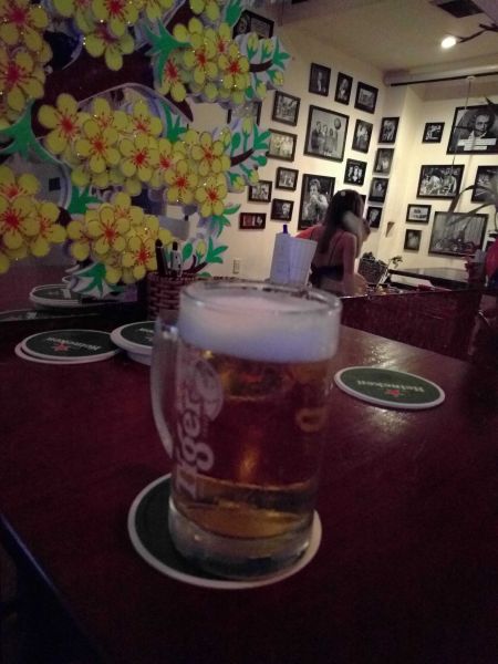 File:Legends Bar7.jpg