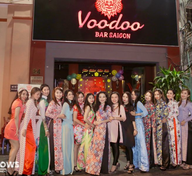 File:Voodoo Bar In Saigon11.jpg