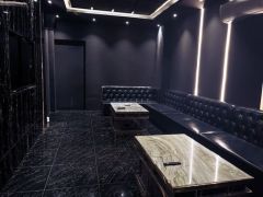 Miyuki Bar8.jpg
