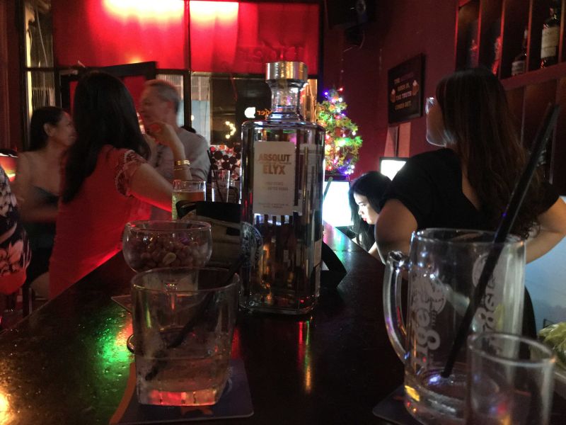 File:Luna bar15.jpg