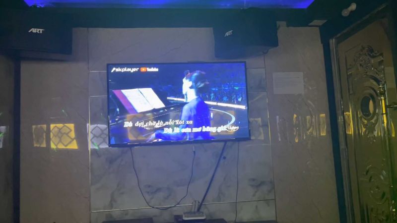 File:123zô 가라오케 KTV2.jpg