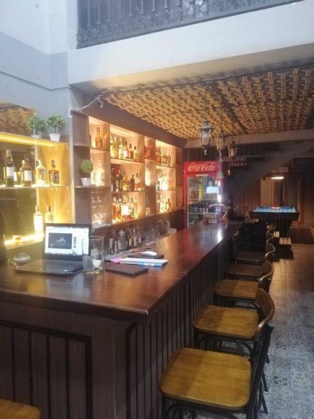 File:Bombay Bar1.jpg
