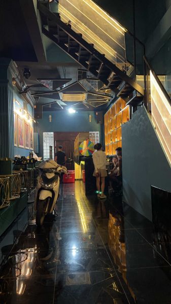 File:Amour Bar8.jpg