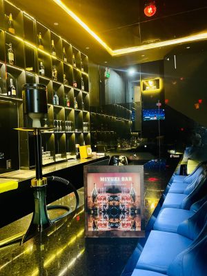 Miyuki Bar13.jpg