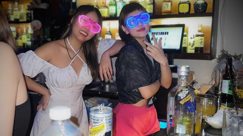 File:Dollhouse bar HCMC4.jpg