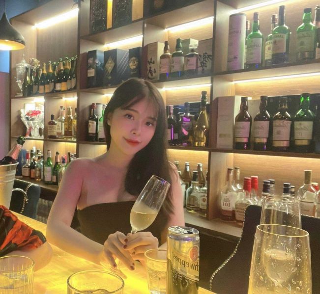 File:Bar 桃白白(taopaipai)7.jpg