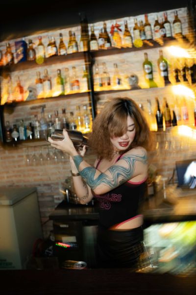 File:BARB WIRE SAIGON12.jpg