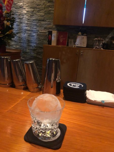 File:Japanese Authentic Bar 凛4.jpg