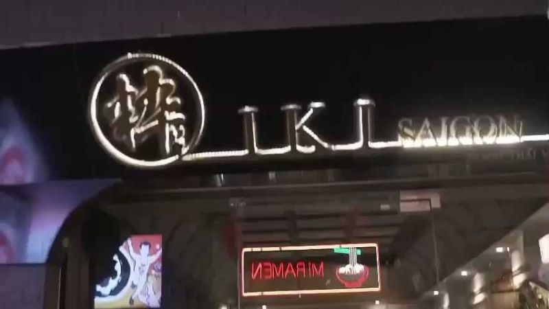File:IKI BAR Sài Gòn10.jpg