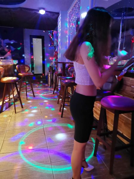 File:Ruby's bar hcm12.jpg