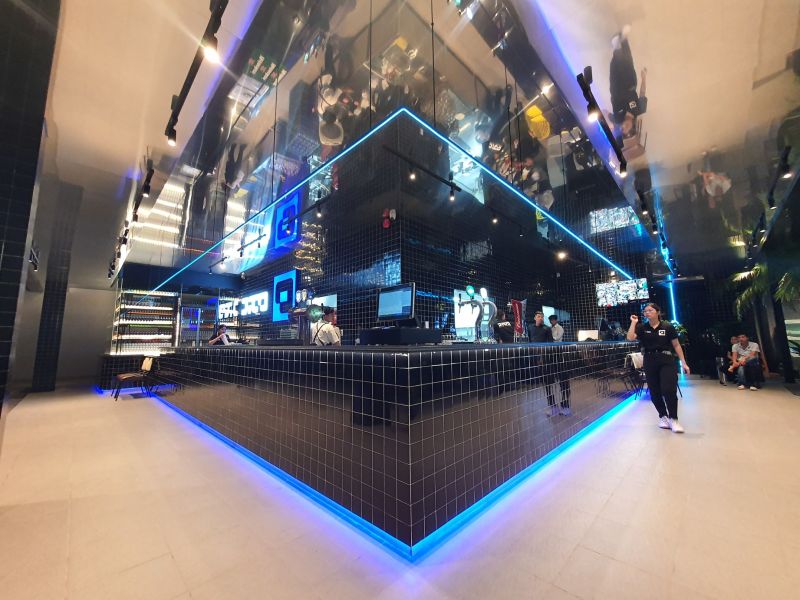 File:SHIBUYA 1 BAR1.jpg
