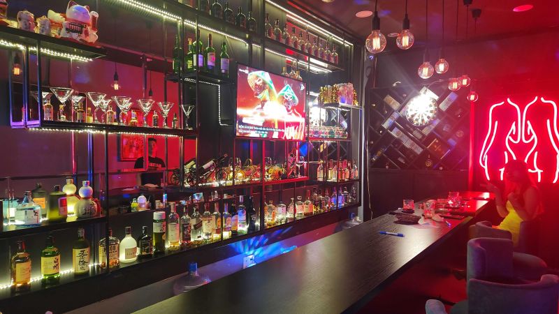 File:MIMI 2 bar1.jpg