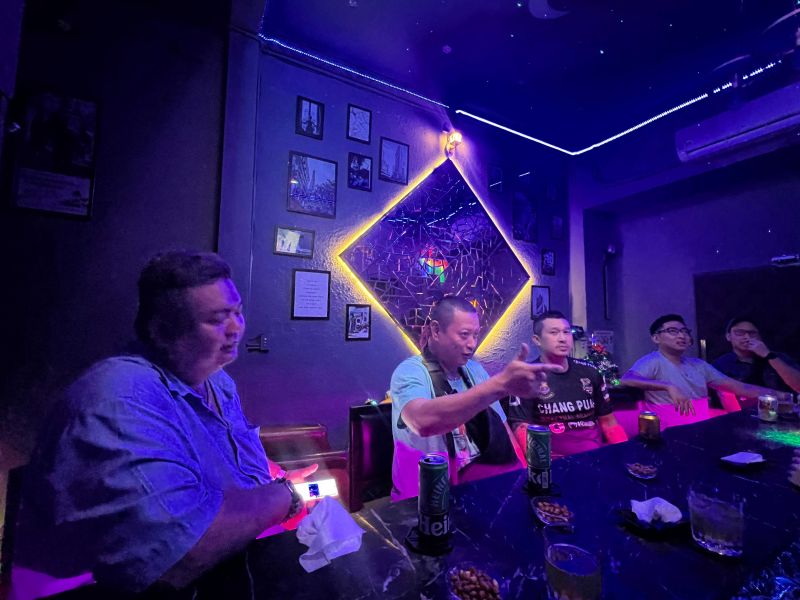 File:Mirai Bar ( 未来)6.jpg