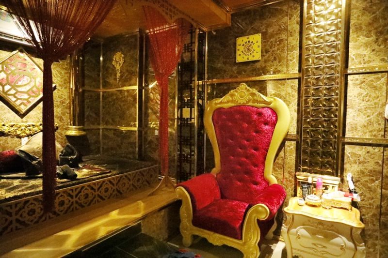 File:Dubai Room 2.jpg