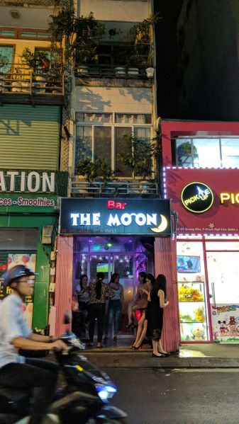 File:The Moon3.jpg