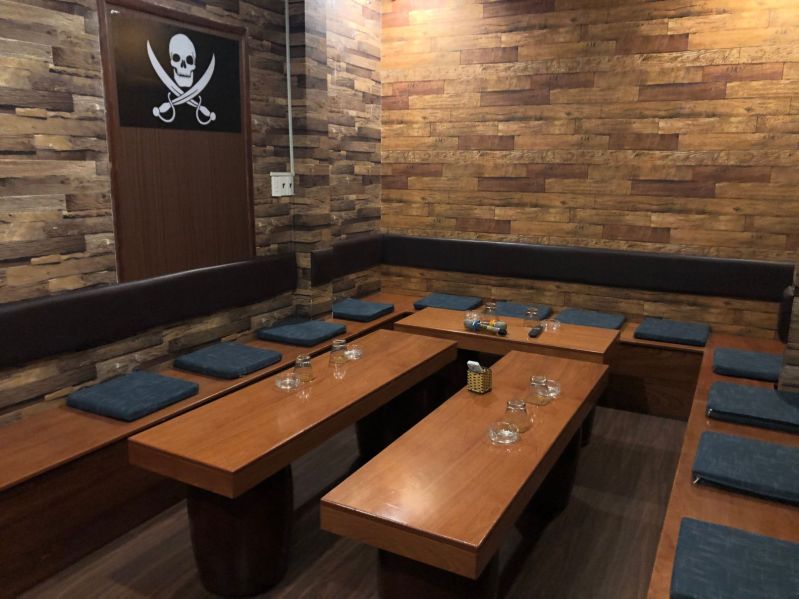 File:Pirates（パイレーツ）4.jpg