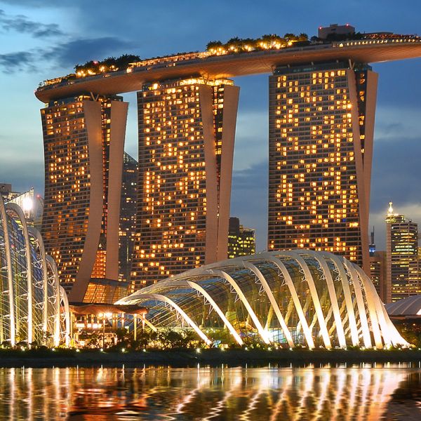 File:Singapore night thumbnail1.jpg