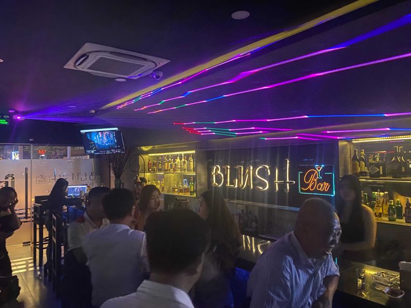 File:Blush Bar6.jpg