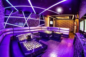 Catwalk Room 1.jpg