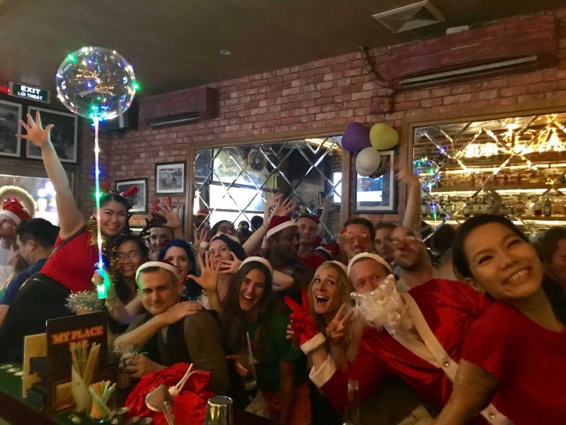 File:Legends Bar13.jpg