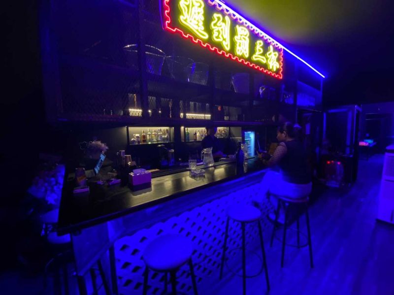 File:Dice Bar13.jpg