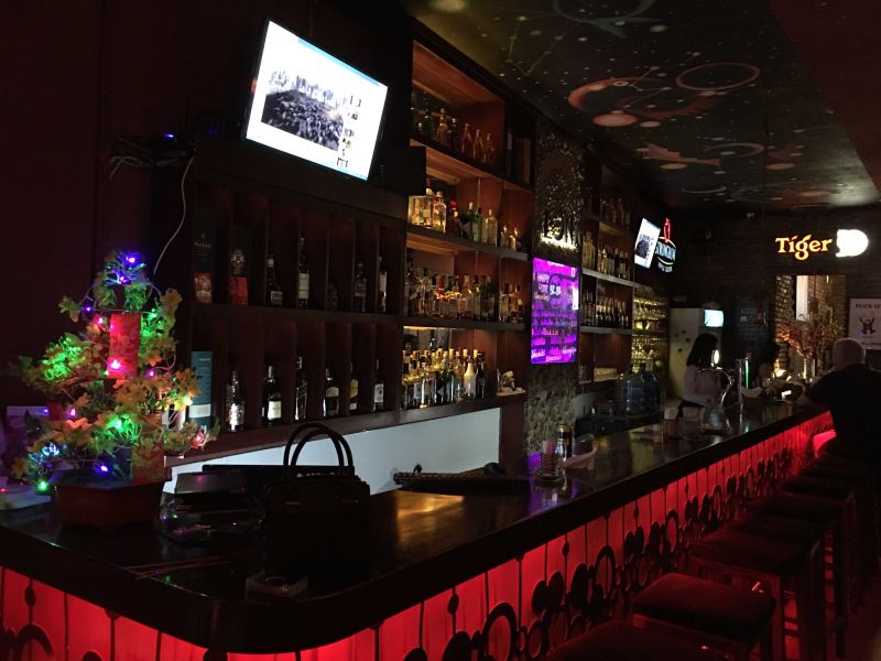 File:Luna bar6.jpg
