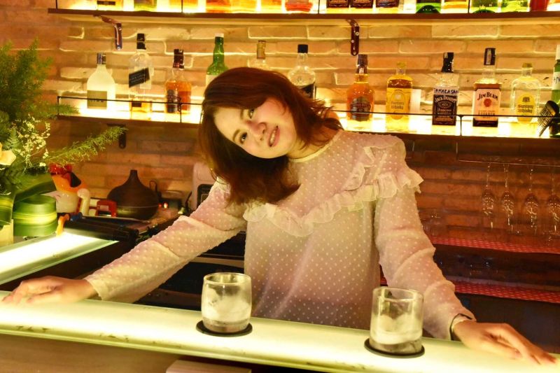 File:Hikari bar HCMC 星灯10.jpg
