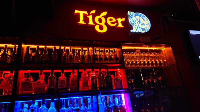 File:Rock Bar3.jpg